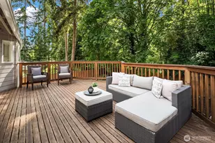21509 SE 23rd St, Sammamish, WA 98075 - Photo 28