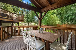 21509 SE 23rd St, Sammamish, WA 98075 - Photo 32