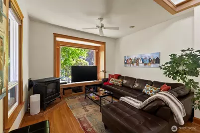 1517 Fairvew Street, Bellingham, WA 98229 - Photo 6