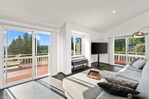 220 E Olympic Dr, Grapeview, WA 98546 - Photo 12