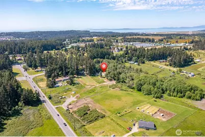 2750 Torpedo Road, Oak Harbor, WA 98277 - Photo 38