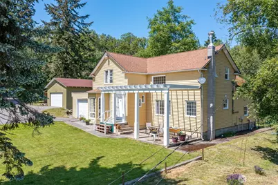 2750 Torpedo Road, Oak Harbor, WA 98277 - Photo 2