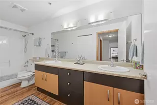 4020 Aurora Ave N, Seattle, WA 98103 - Photo 18