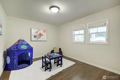 225 131st Avenue NE, Bellevue, WA 98005 - Photo 32