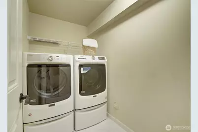 225 131st Avenue NE, Bellevue, WA 98005 - Photo 20