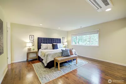 225 131st Avenue NE, Bellevue, WA 98005 - Photo 24
