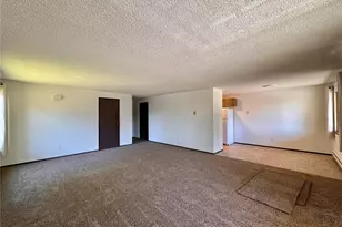 1125 N 13th St, Shelton, WA 98584 - Photo 4