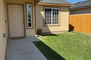 511 S Main St, Warden, WA 98857 - Photo 2