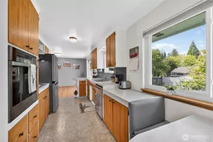 18904 66th Pl W, Lynnwood, WA 98036 - Photo 12