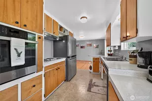 18904 66th Pl W, Lynnwood, WA 98036 - Photo 10