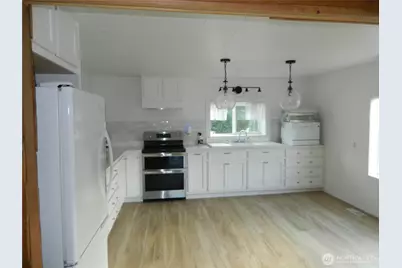 110 1st Street E, Tonasket, WA 98855 - Photo 6