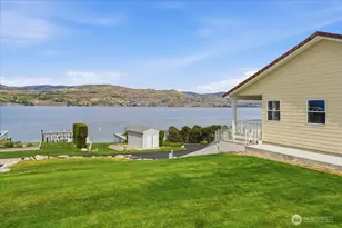 1496 S Lakeshore Rd, Chelan, WA 98816 - Photo 6