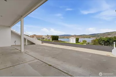1496 S Lakeshore Road, Chelan, WA 98816 - Photo 26