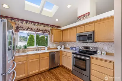 5733 129th Street NE, Marysville, WA 98271 - Photo 8