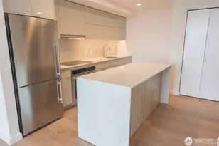 450 South Main St, Seattle, WA 98104 - Photo 6