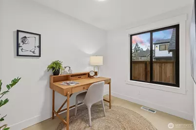 12562 17th Avenue NE, Seattle, WA 98125 - Photo 16