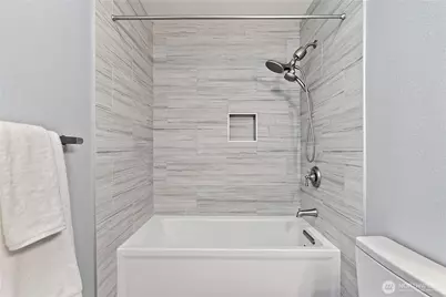 17014 NE 80th Street #C6, Redmond, WA 98052 - Photo 20