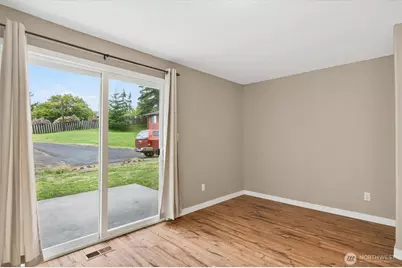 354 Carroll Road, Kelso, WA 98626 - Photo 6