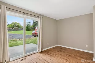 354 Carroll Rd, Kelso, WA 98626 - Photo 6