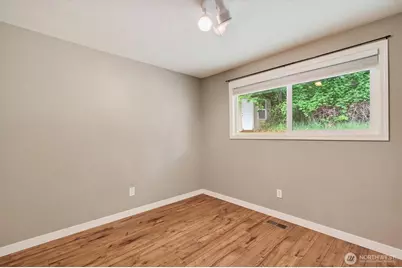 354 Carroll Road, Kelso, WA 98626 - Photo 18