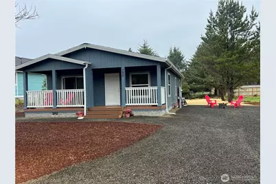190 Clover Street NW, Ocean Shores, WA 98569 - Photo 1