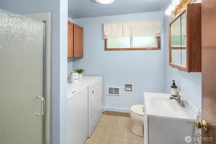 5621 178th Pl SW, Lynnwood, WA 98037 - Photo 14