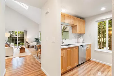 14415 NE 30th Place #22D, Bellevue, WA 98007 - Photo 6