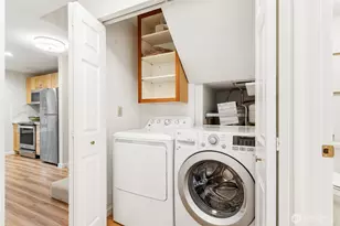14415 NE 30th Pl, Bellevue, WA 98007 - Photo 18
