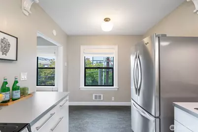 1136 13th Ave #305, Seattle, WA 98122 - Photo 12