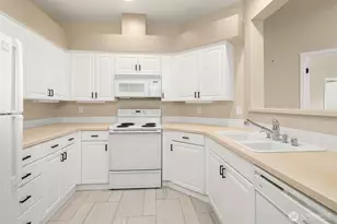 23908 Bothell Everett Hwy, Bothell, WA 98021 - Photo 4