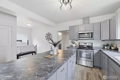 2117 Lombard Avenue, Everett, WA 98201 - Photo 12
