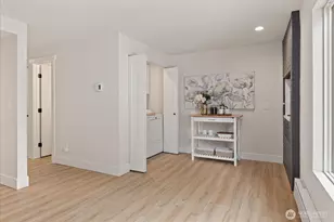 1035 156th Ave NE, Bellevue, WA 98007 - Photo 8