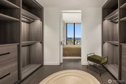 838 Avenue Square NE #1503, Bellevue, WA 98004 - Photo 16