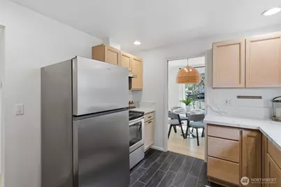 4076 NE 87th Street, Seattle, WA 98115 - Photo 16