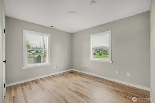 1001 S 6th Ave, Kelso, WA 98626 - Photo 12