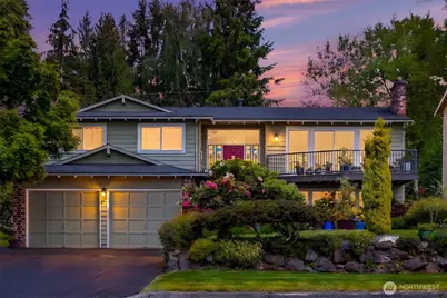 1033 8th Avenue S, Edmonds, WA 98020 - Photo 1