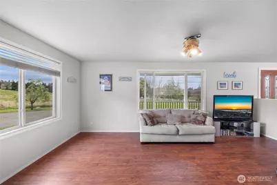 7423 147th Avenue SE, Snohomish, WA 98290 - Photo 6