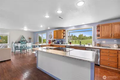 7423 147th Avenue SE, Snohomish, WA 98290 - Photo 12