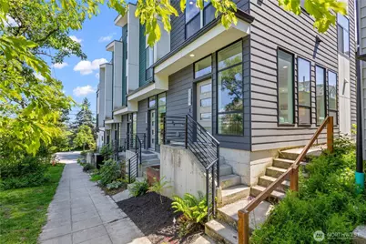 2327 E Denny Way, Seattle, WA 98122 - Photo 2