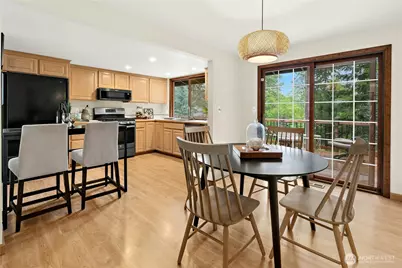 17518 NE 22nd Court, Redmond, WA 98052 - Photo 8