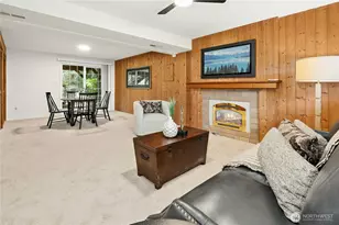 17518 NE 22nd Ct, Redmond, WA 98052 - Photo 18