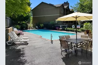 18930 Bothell-Everett Highway #T-101, Bothell, WA 98012 - Photo 28