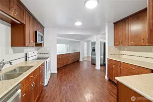 3109 24th Ave Ct SE, Puyallup, WA 98374 - Photo 10