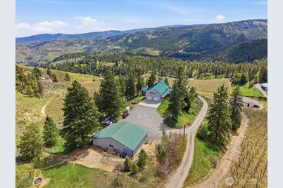 2612 Halvorson Canyon Road, Wenatchee, WA 98801 - Photo 2