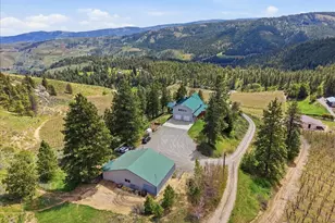 2612 Halvorson Canyon Rd, Wenatchee, WA 98801 - Photo 2