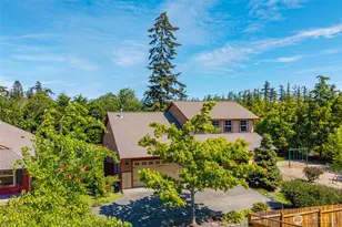 2851 SW Berwick Dr, Oak Harbor, WA 98277 - Photo 38