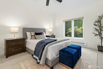 150 102nd Avenue SE #105, Bellevue, WA 98004 - Photo 16