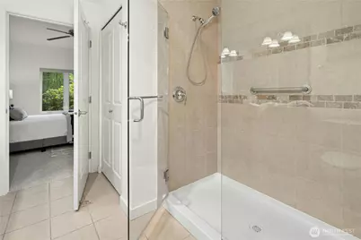 150 102nd Avenue SE #105, Bellevue, WA 98004 - Photo 20
