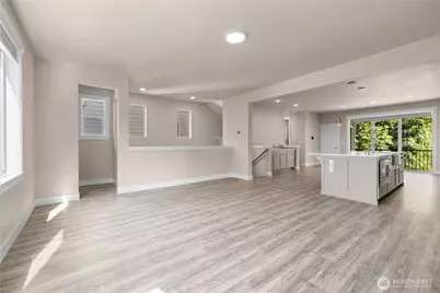 2204 176th Place SW #3, Lynnwood, WA 98037 - Photo 4