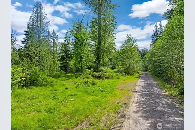 23408 253rd Avenue SE, Maple Valley, WA 98038 - Photo 22
